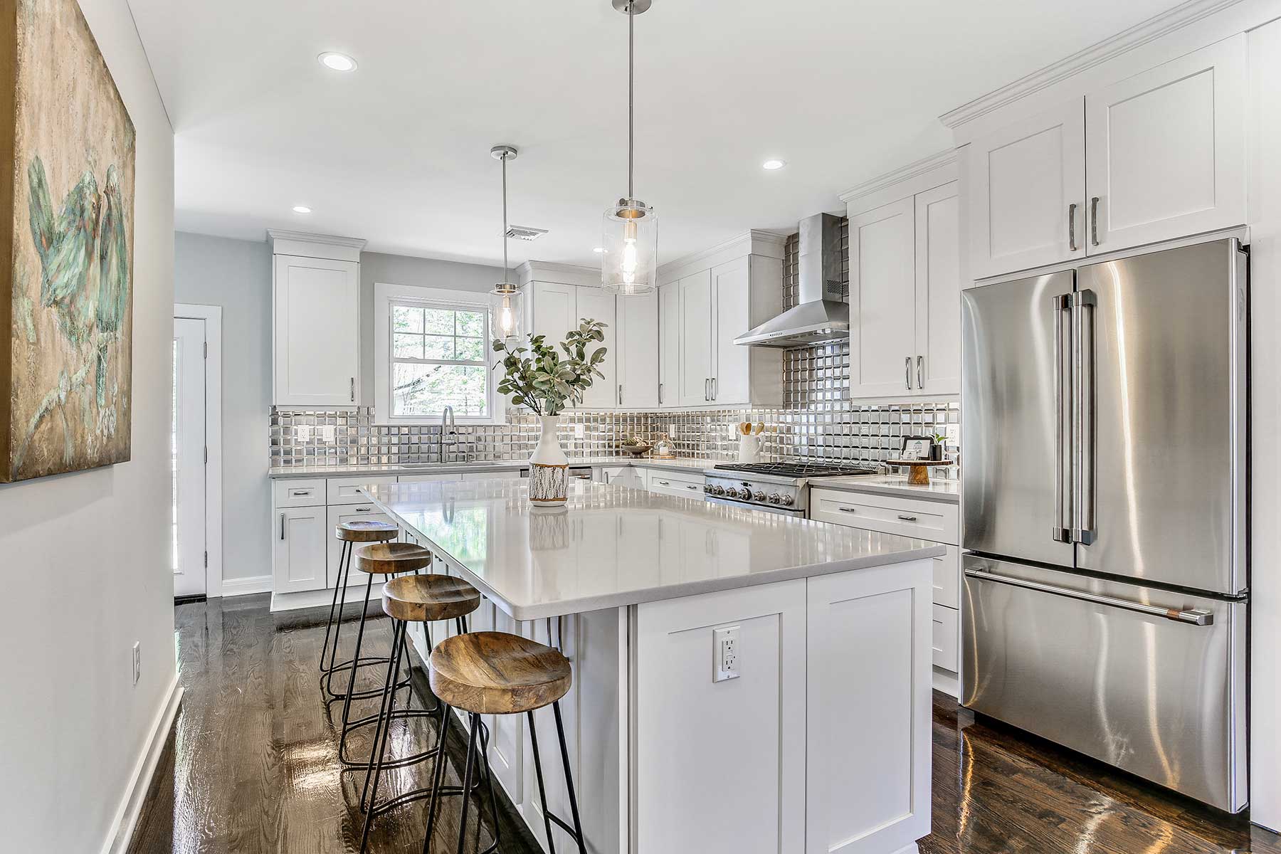 background-home-amazing-kitchen-vacant-staging
