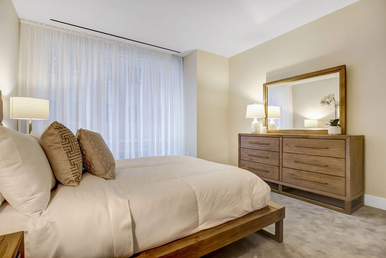 model-staging-walnut-pa-bedroom-2-interior-design